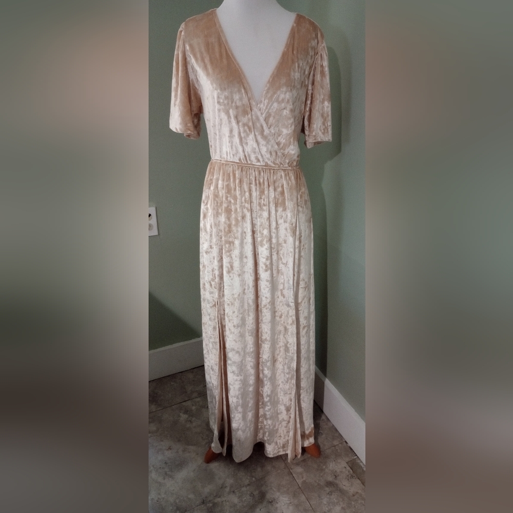 Champagne Velvet Formal Size 8 -10 M Medium